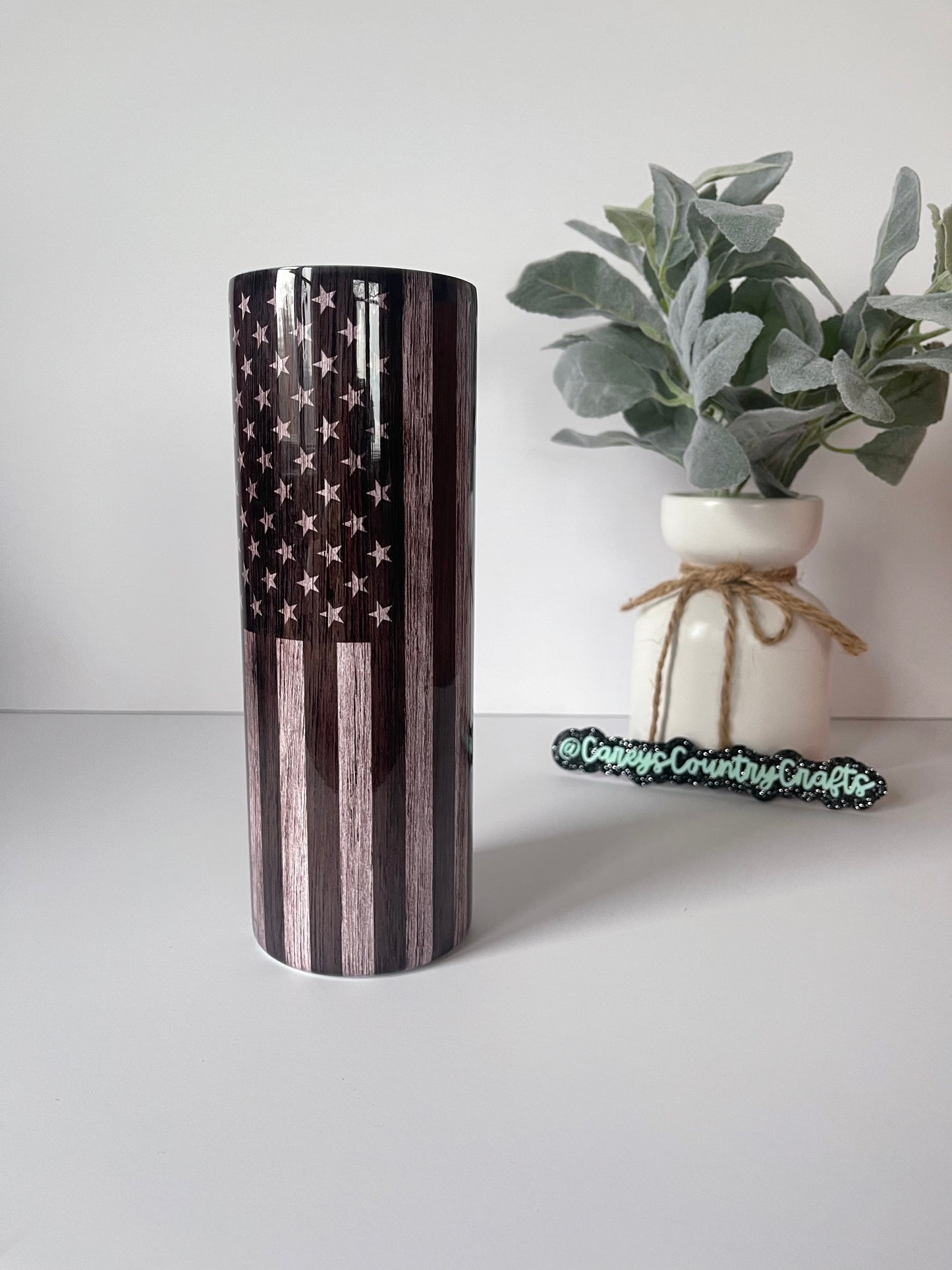 Deer Hunting American Flag Tumbler